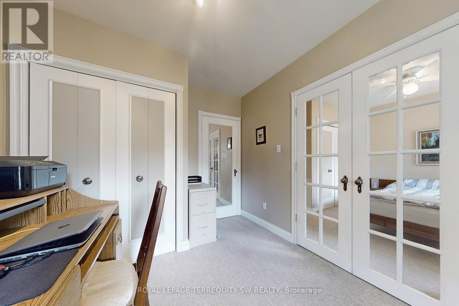 Photo 13 of 242 Joicey Boulevard, Toronto ON