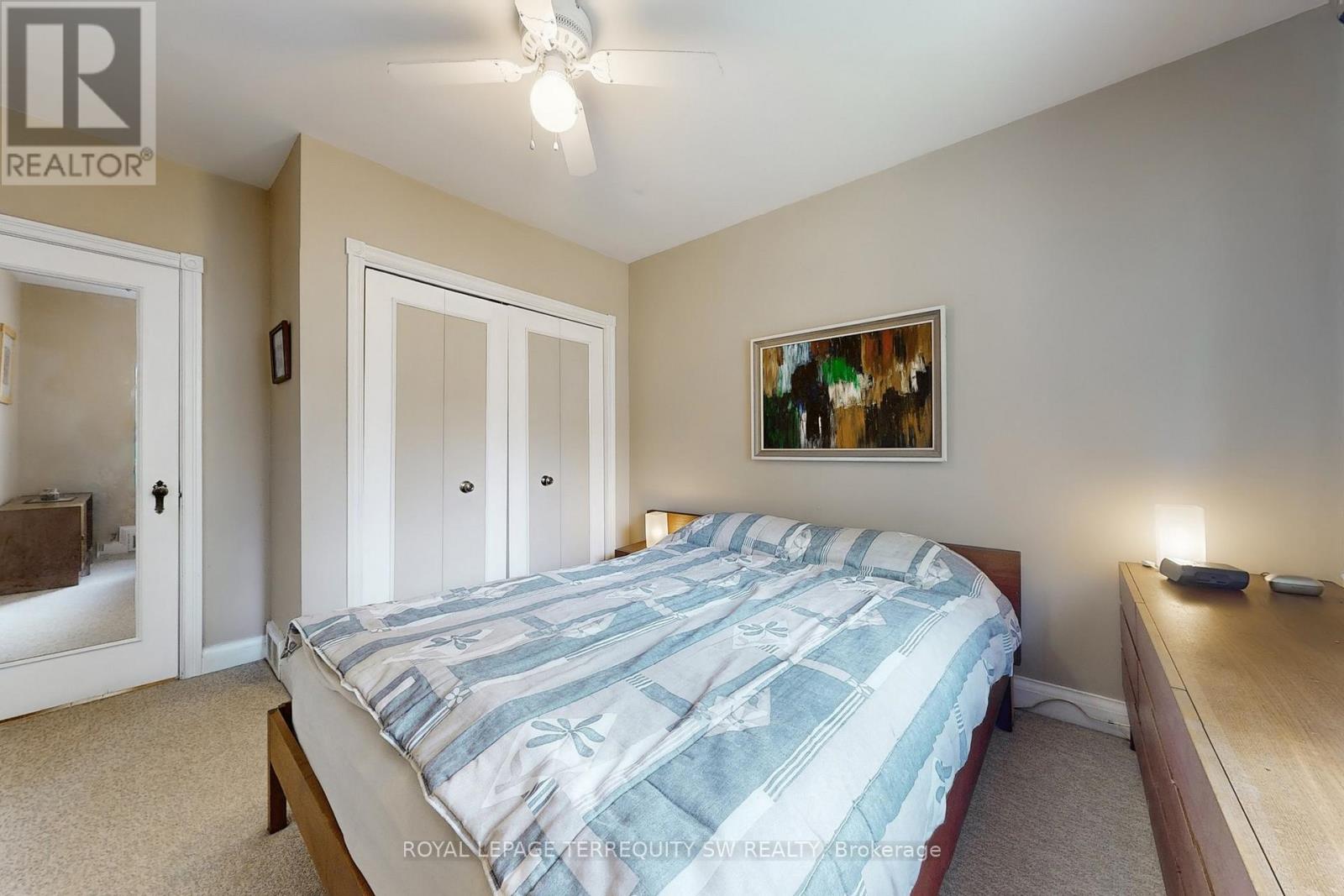 Photo 15 of 242 Joicey Boulevard, Toronto ON