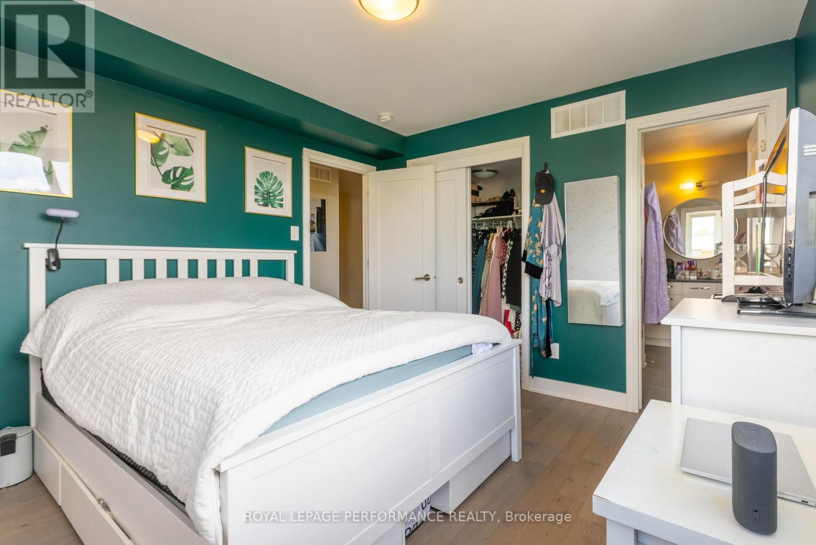 Photo 31 of 22 Holmwood Avenue, Ottawa ON