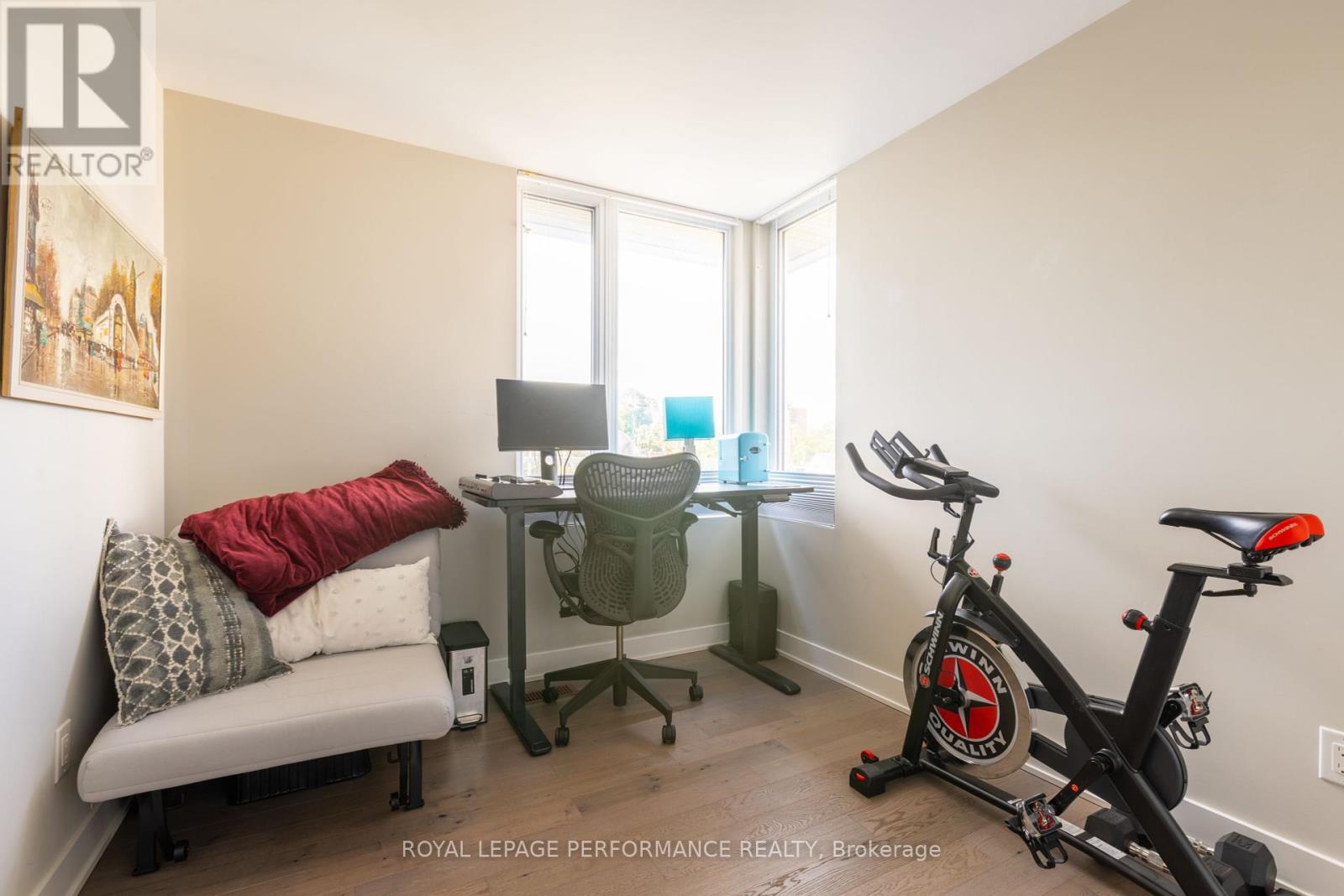 Photo 34 of 22 Holmwood Avenue, Ottawa ON
