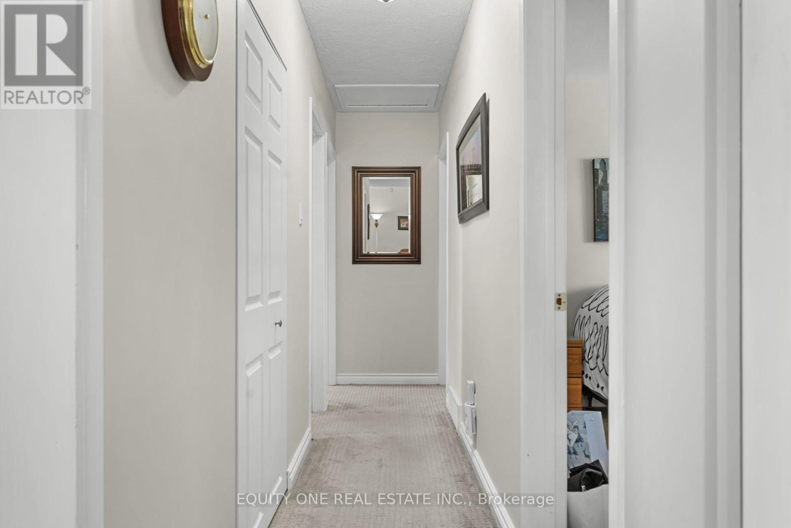 Photo 15 of 2 Parkside Crescent, Ottawa ON