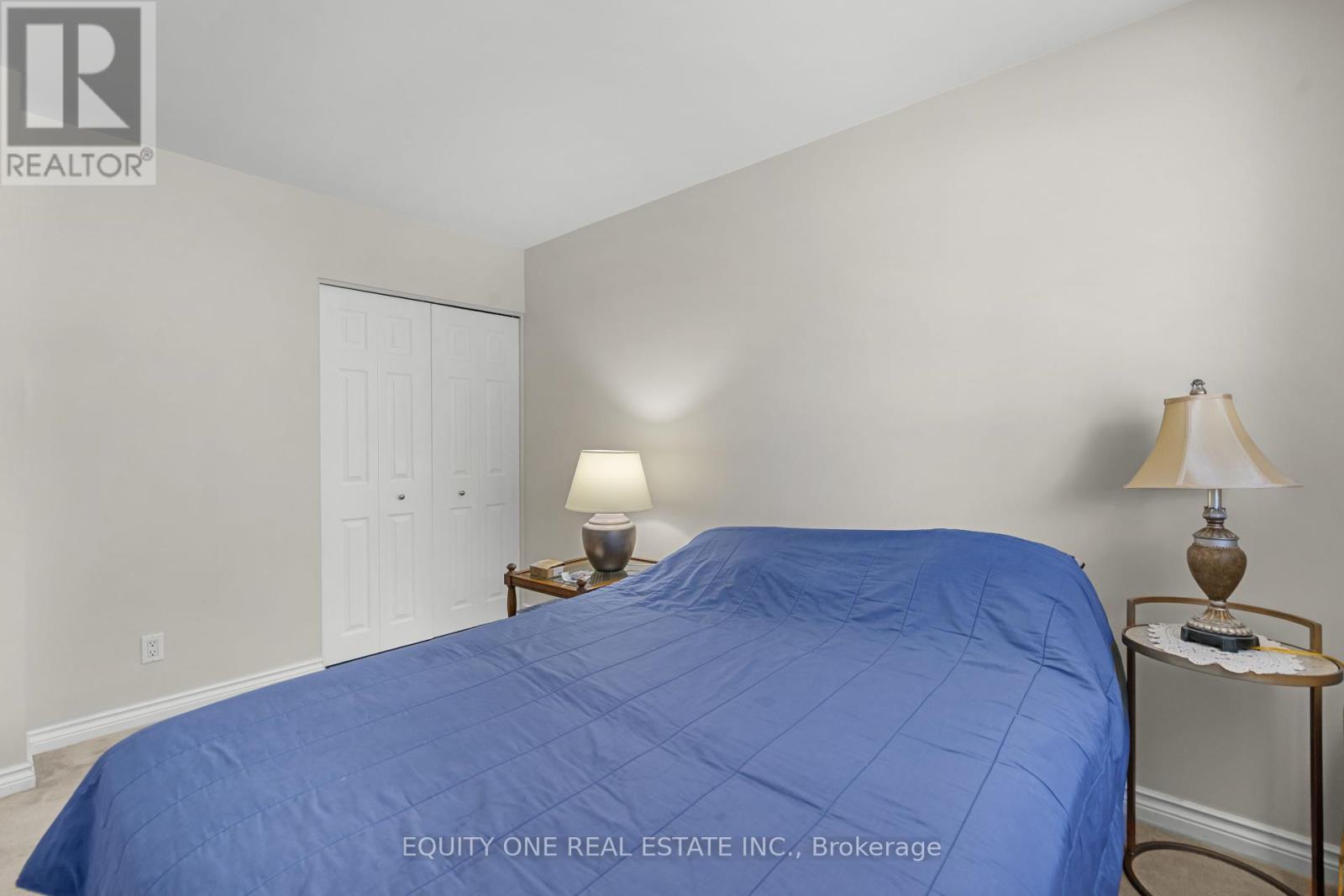 Photo 19 of 2 Parkside Crescent, Ottawa ON