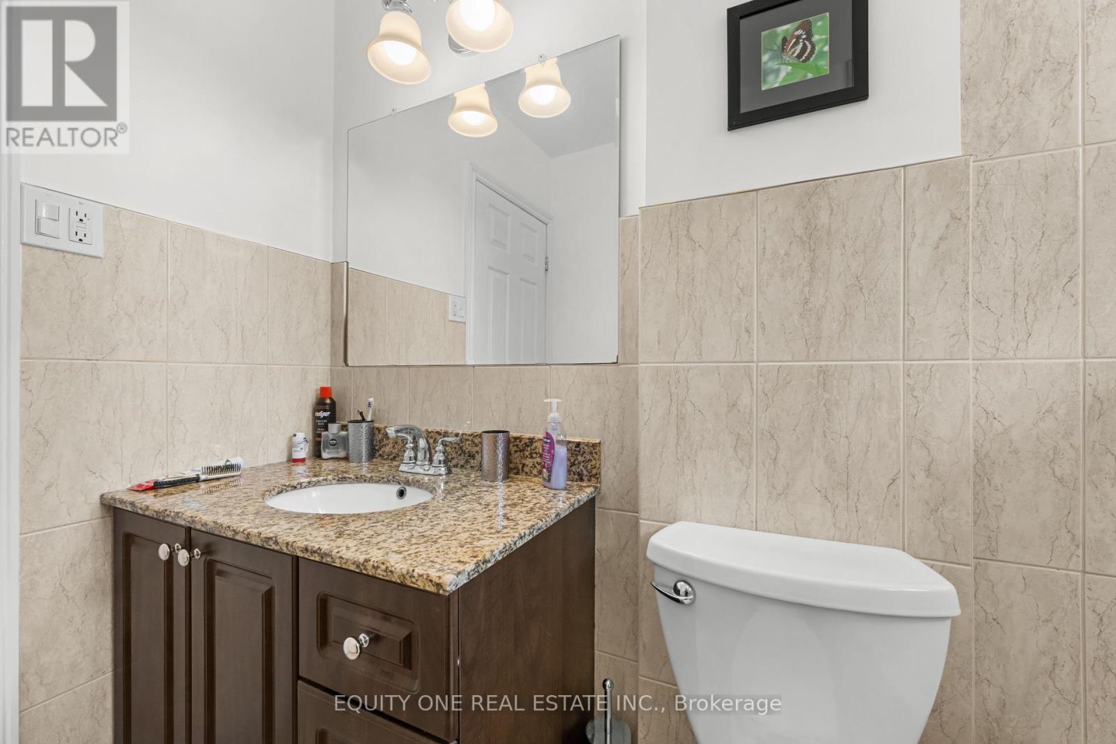 Photo 23 of 2 Parkside Crescent, Ottawa ON