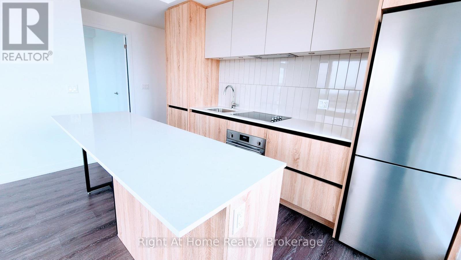 Photo 12 of 1204 7950 Bathurst Street, Vaughan ON