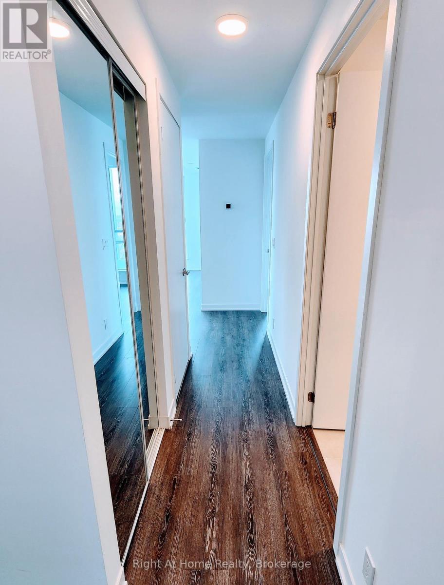 Photo 4 of 1204 7950 Bathurst Street, Vaughan ON