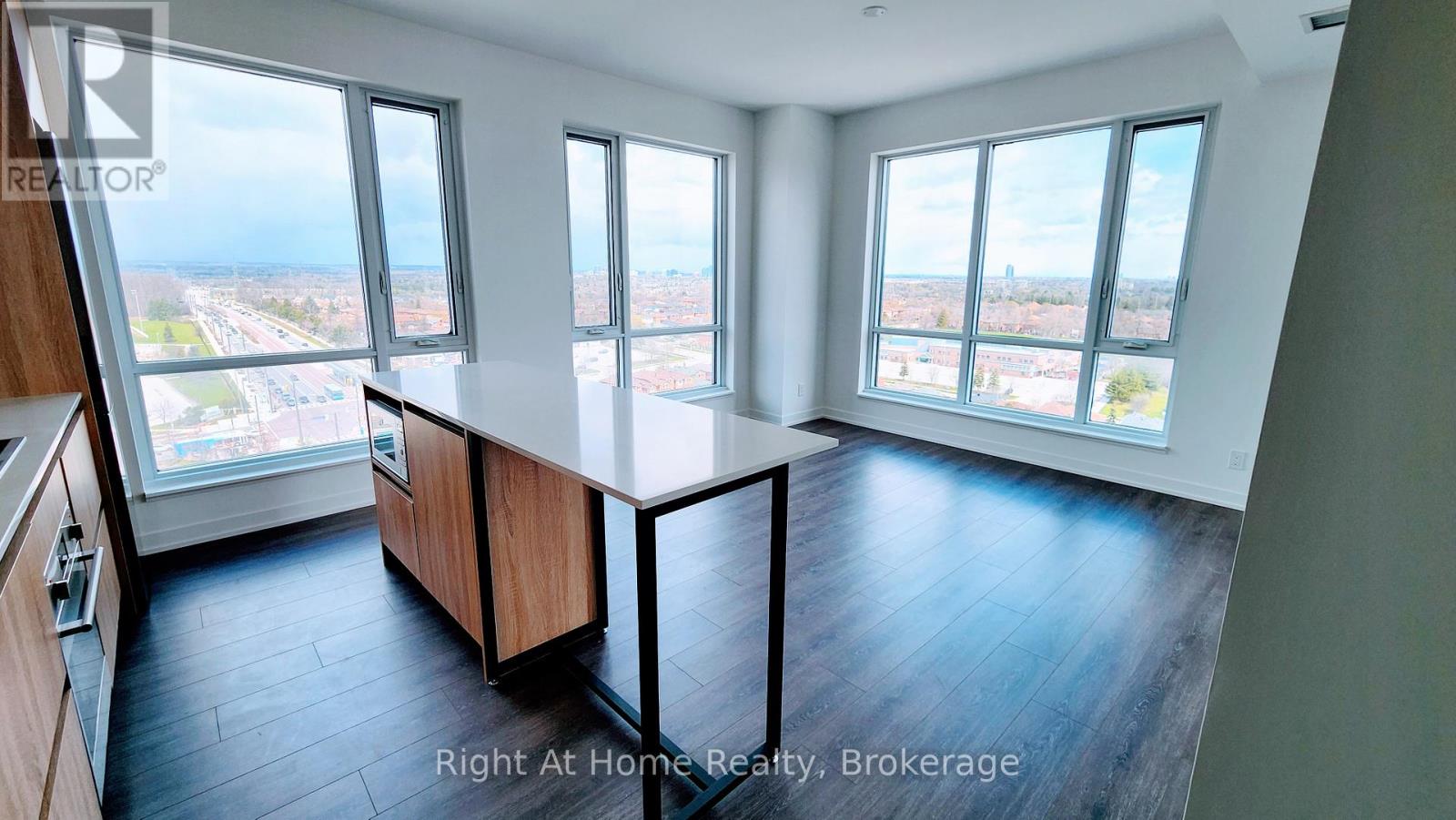 Photo 8 of 1204 7950 Bathurst Street, Vaughan ON
