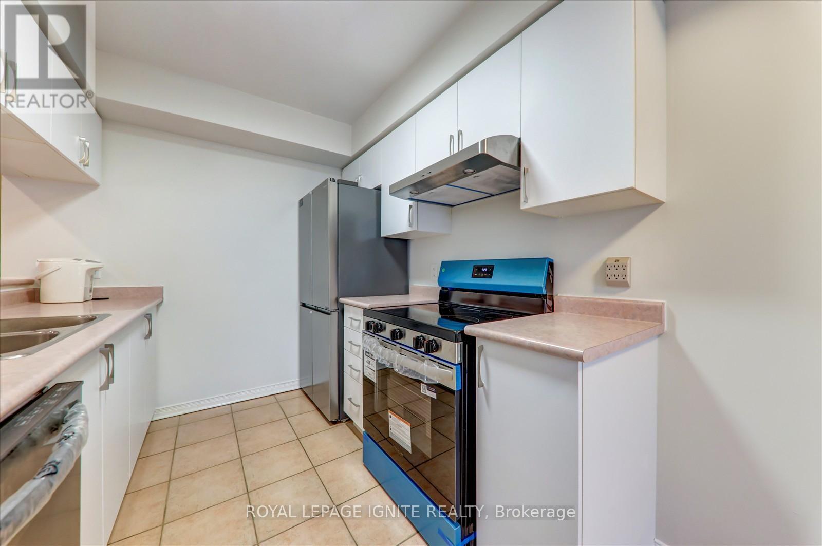 Photo 14 of 1503 29 Rosebank Drive, Toronto ON