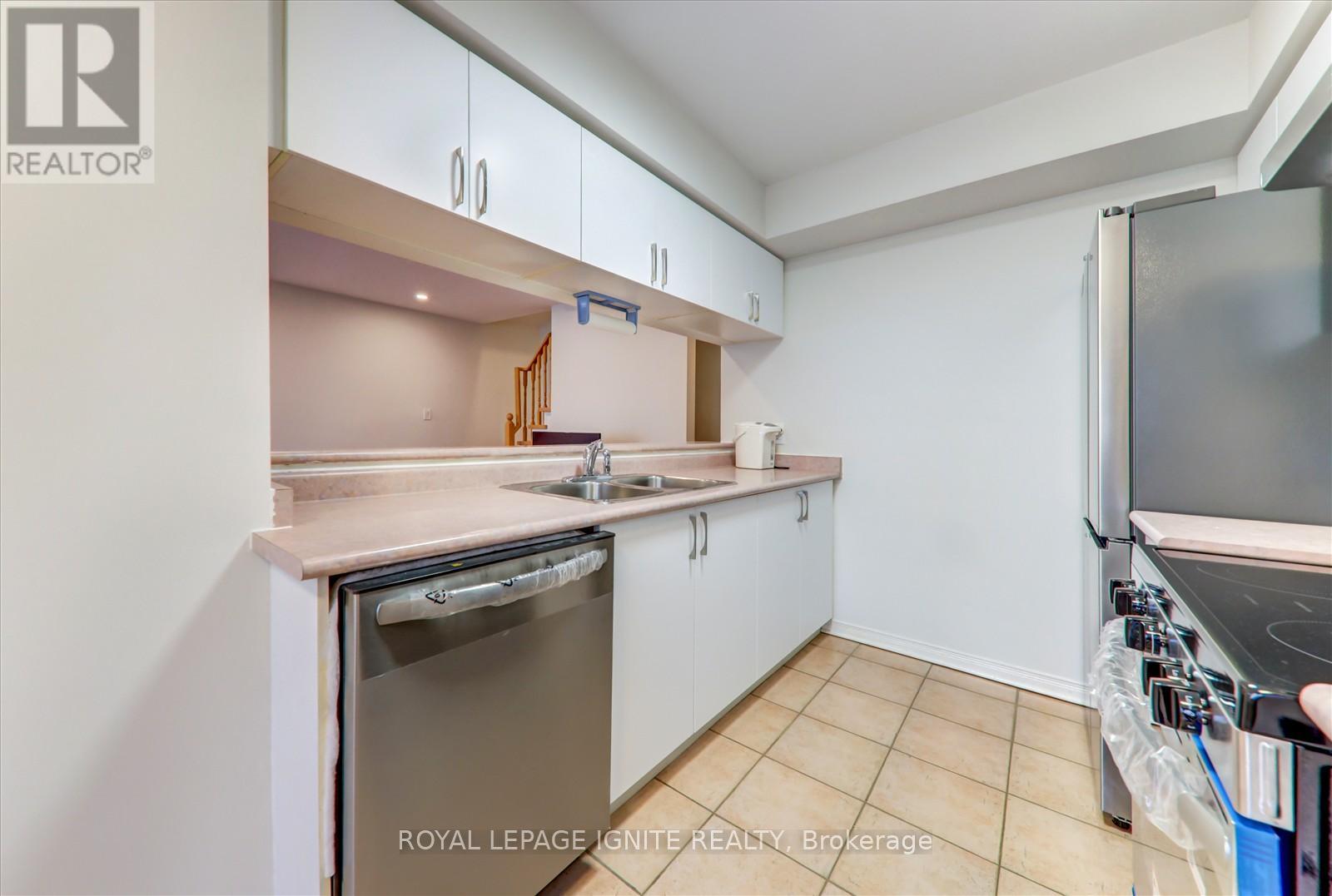 Photo 15 of 1503 29 Rosebank Drive, Toronto ON