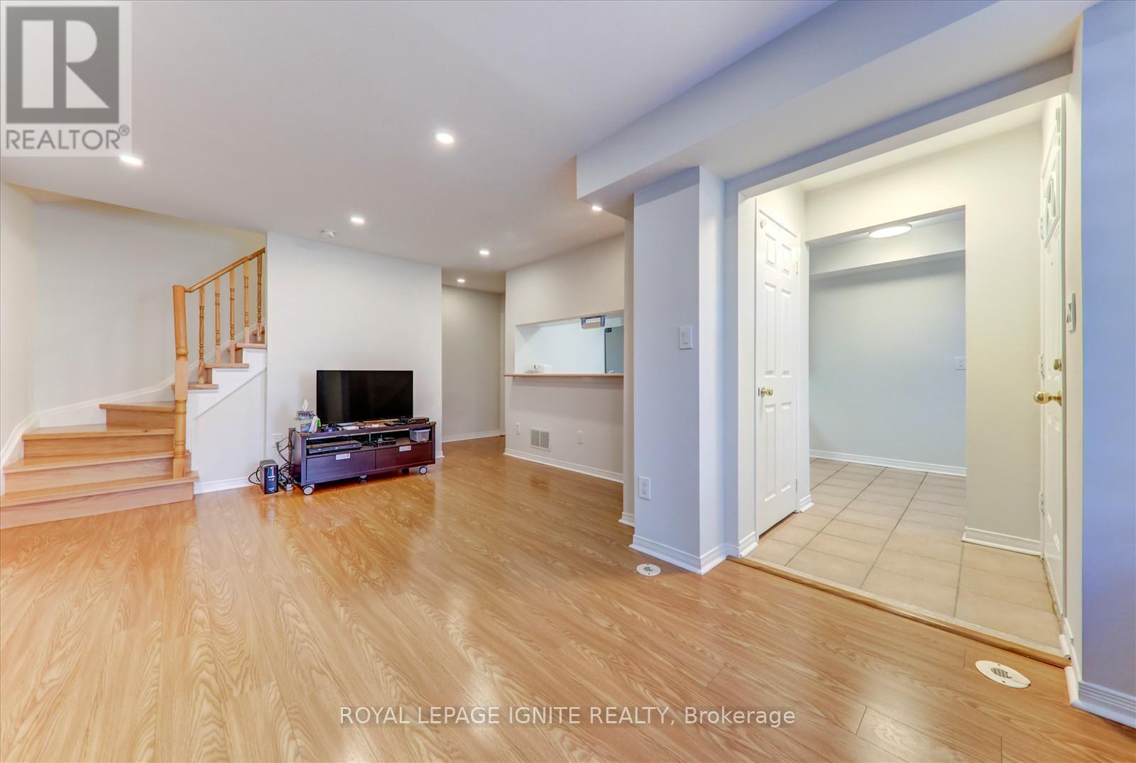 Photo 17 of 1503 29 Rosebank Drive, Toronto ON