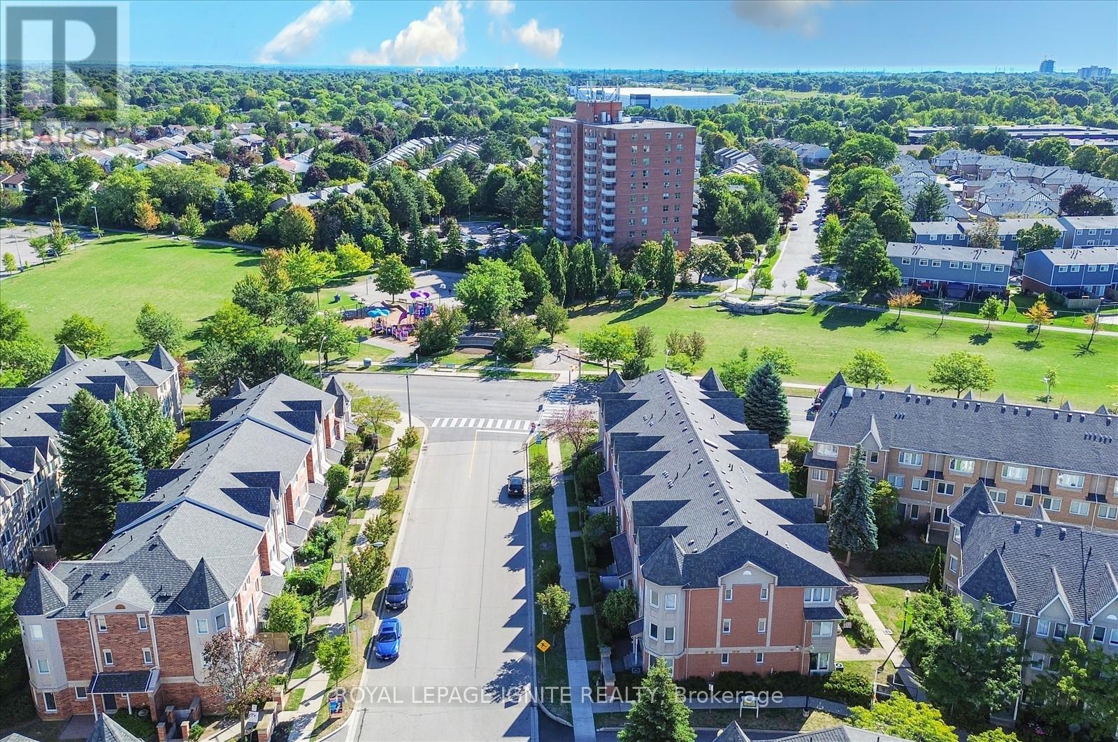 Photo 37 of 1503 29 Rosebank Drive, Toronto ON