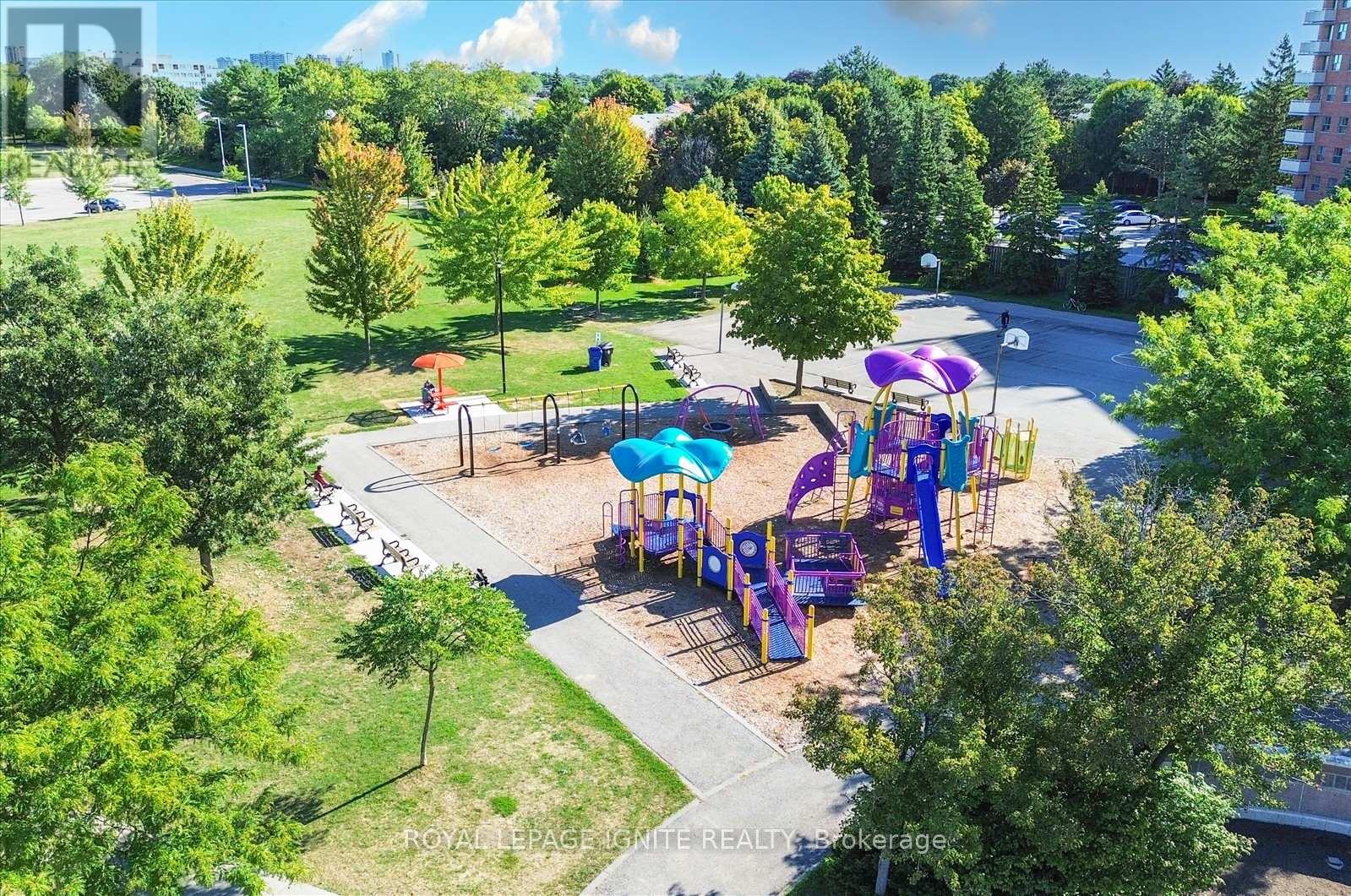 Photo 40 of 1503 29 Rosebank Drive, Toronto ON
