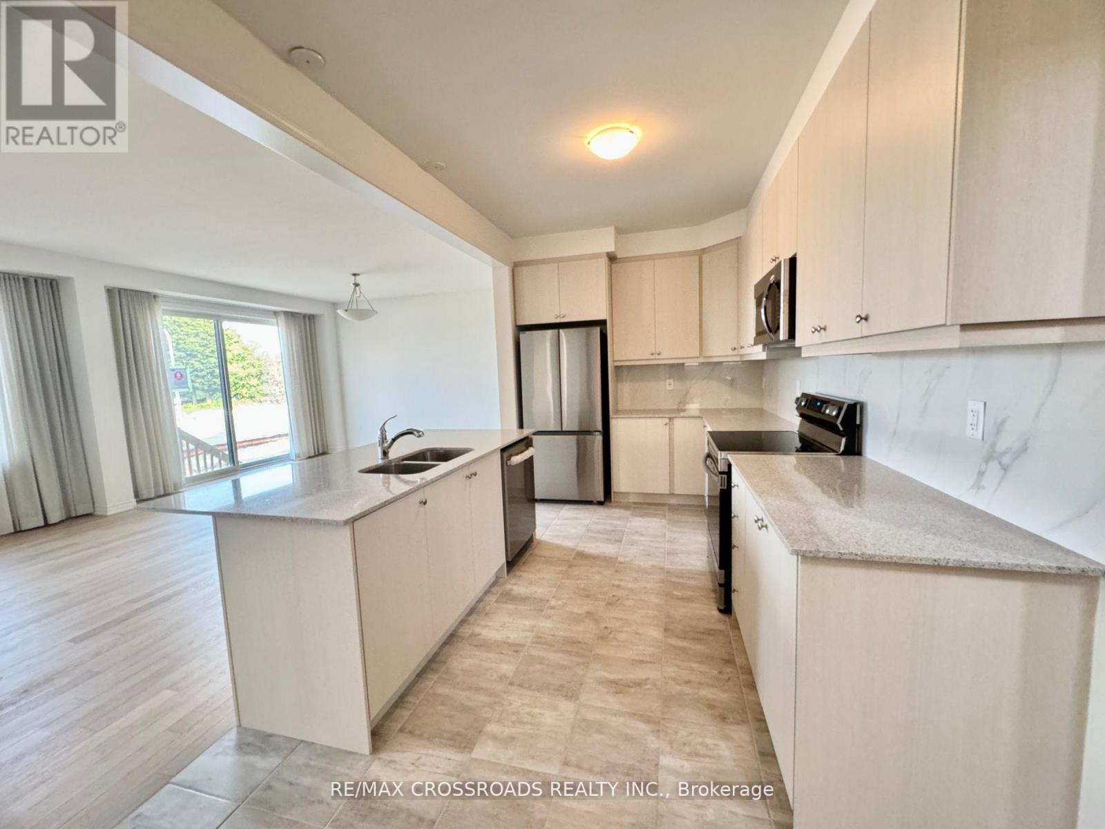 Photo 10 of Main 3083 Blazing Star Avenue, Pickering ON