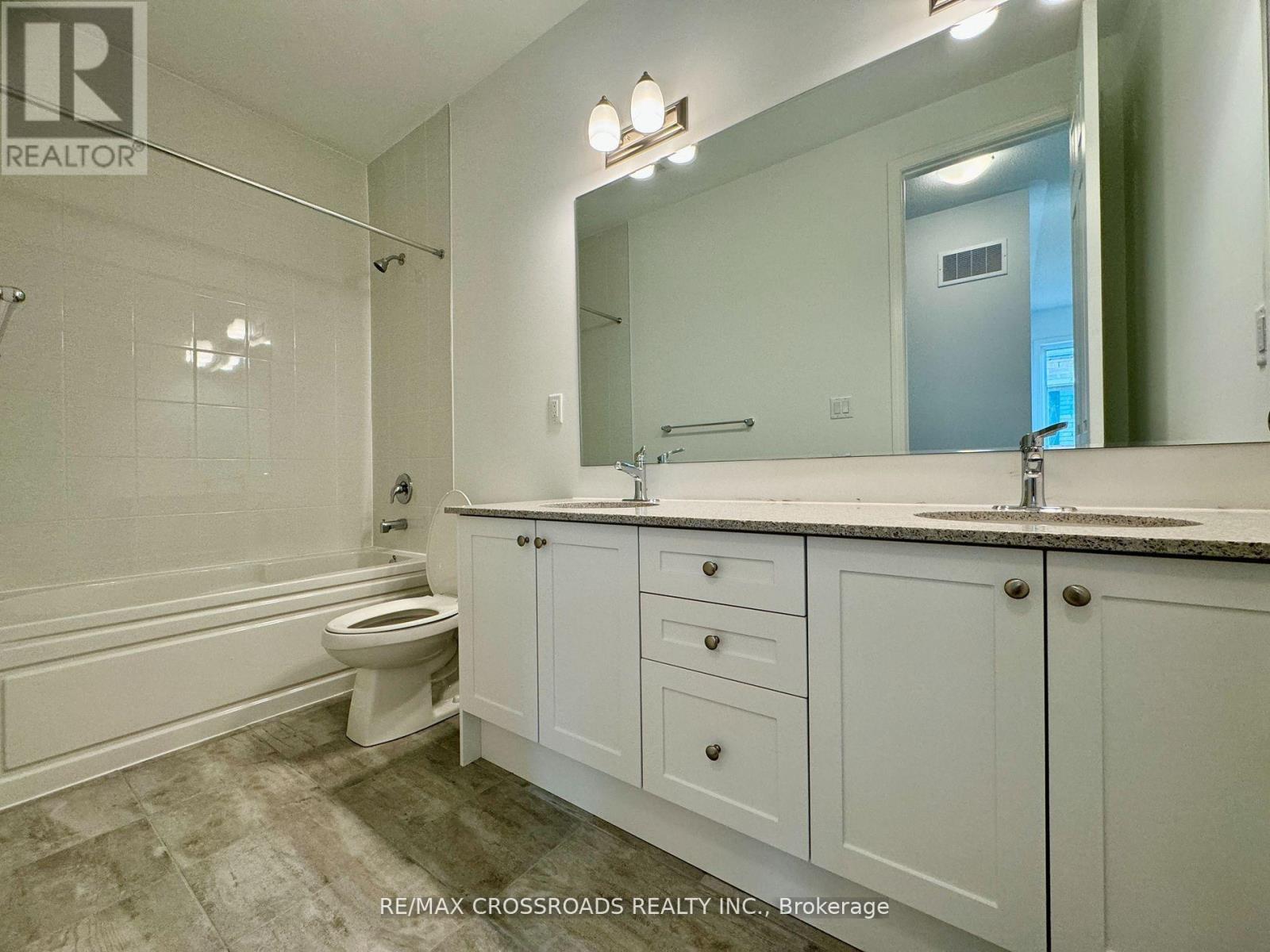 Photo 22 of Main 3083 Blazing Star Avenue, Pickering ON
