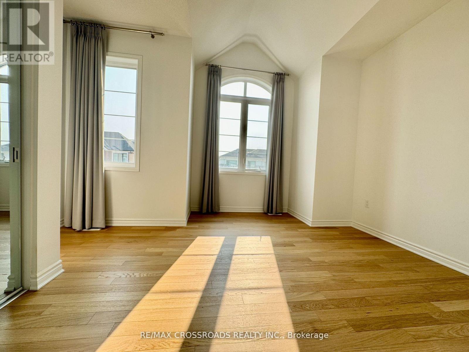 Photo 24 of Main 3083 Blazing Star Avenue, Pickering ON