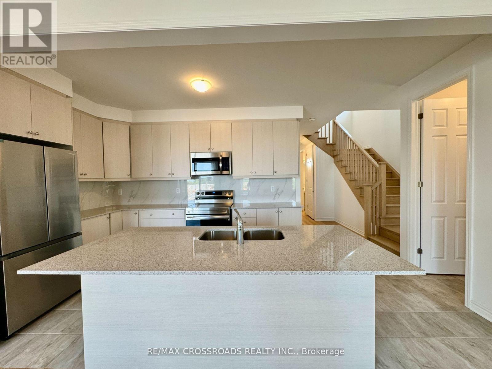 Photo 9 of Main 3083 Blazing Star Avenue, Pickering ON