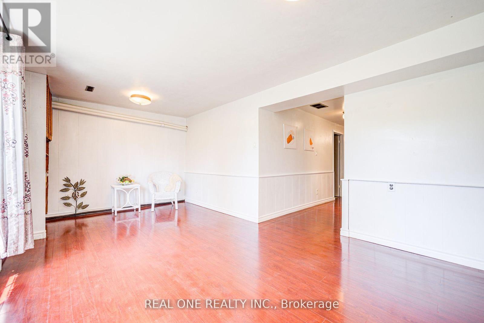 Photo 41 of 46 81 Brookmill Boulevard, Toronto ON