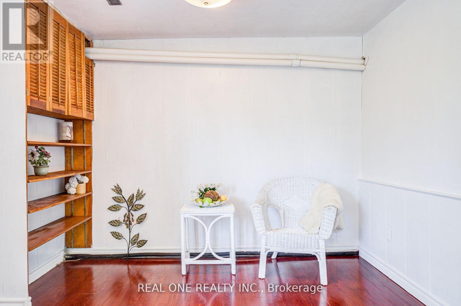 Photo 42 of 46 81 Brookmill Boulevard, Toronto ON