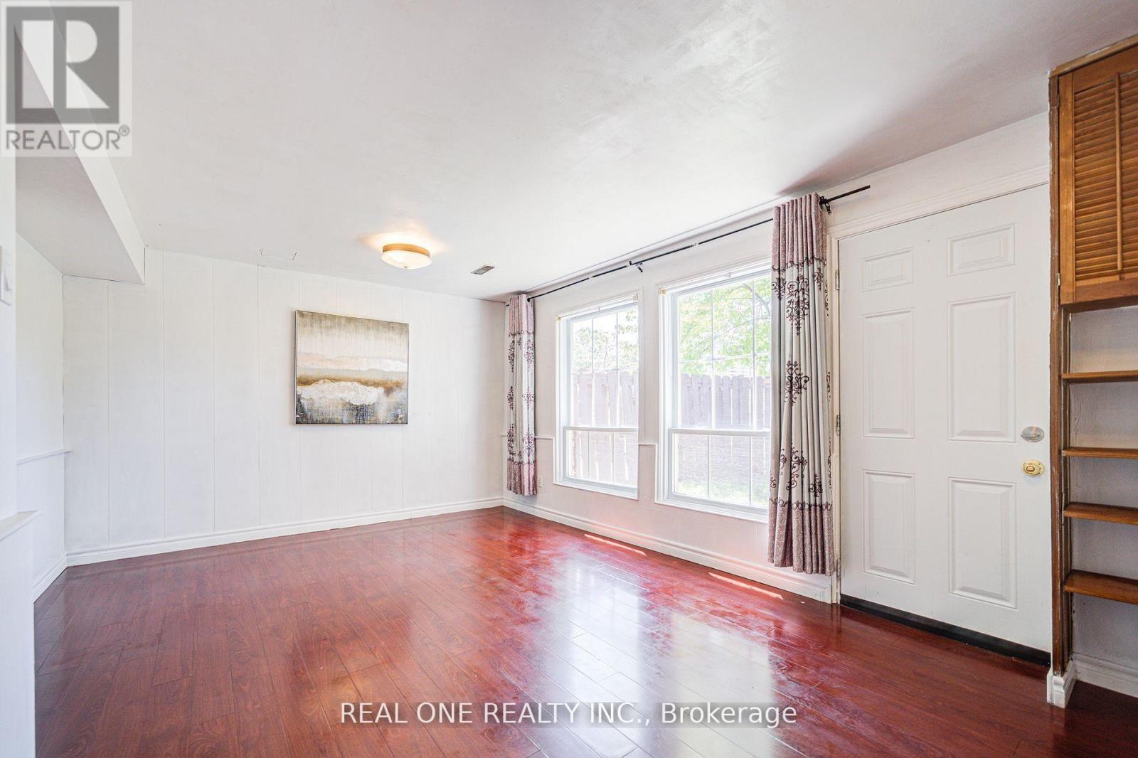 Photo 43 of 46 81 Brookmill Boulevard, Toronto ON