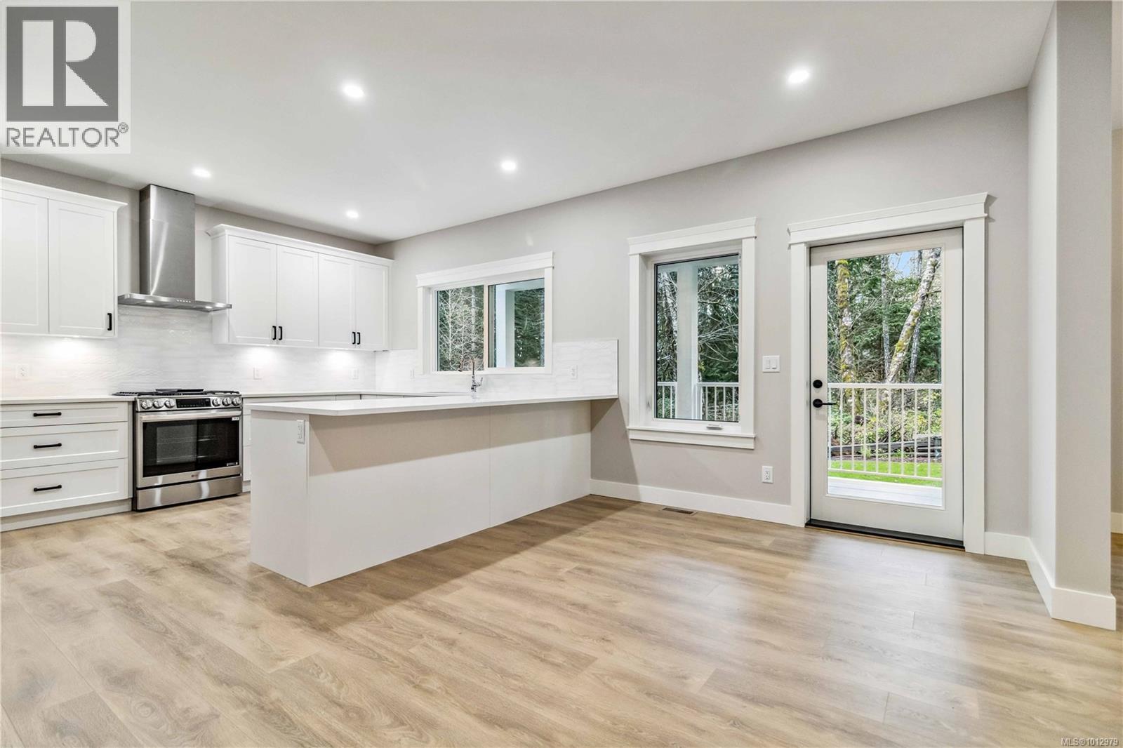  6927 Ridgecrest Road, Sooke