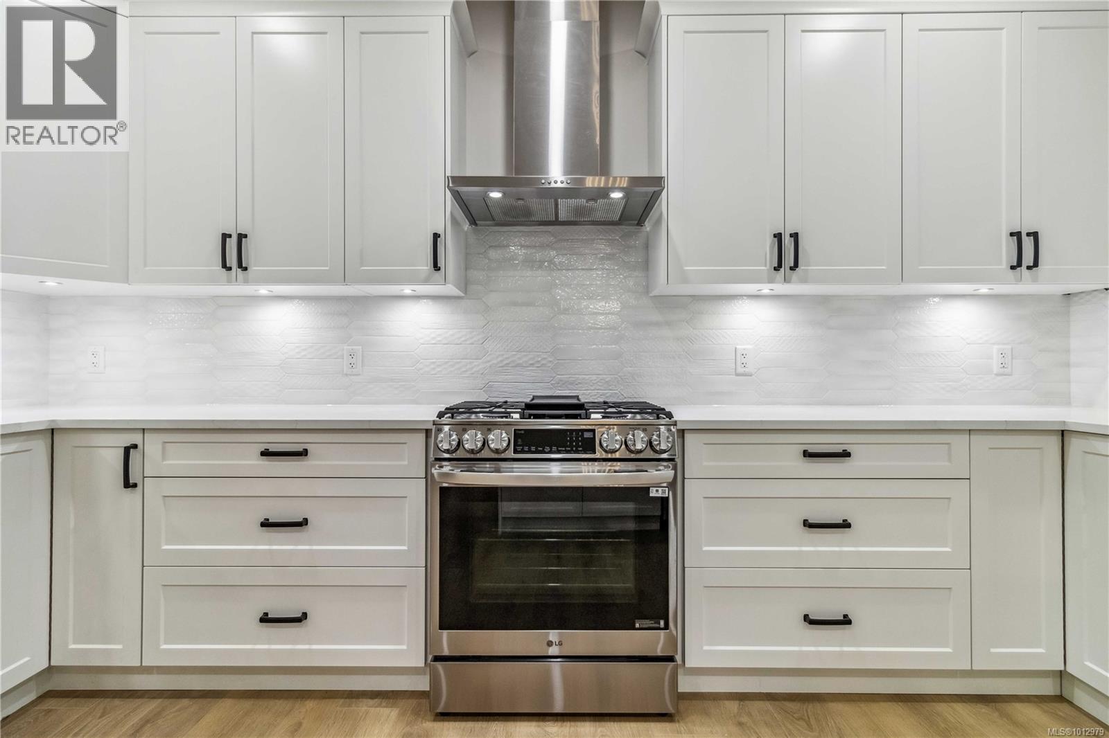  6927 Ridgecrest Road, Sooke