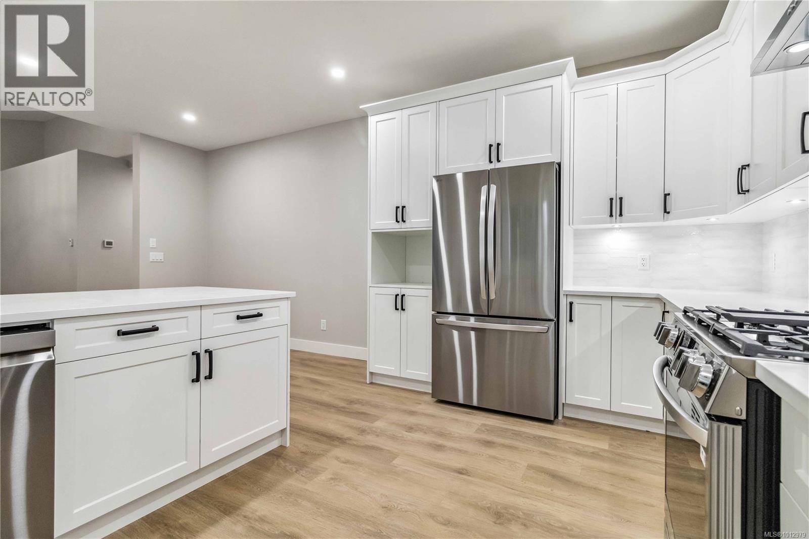  6927 Ridgecrest Road, Sooke