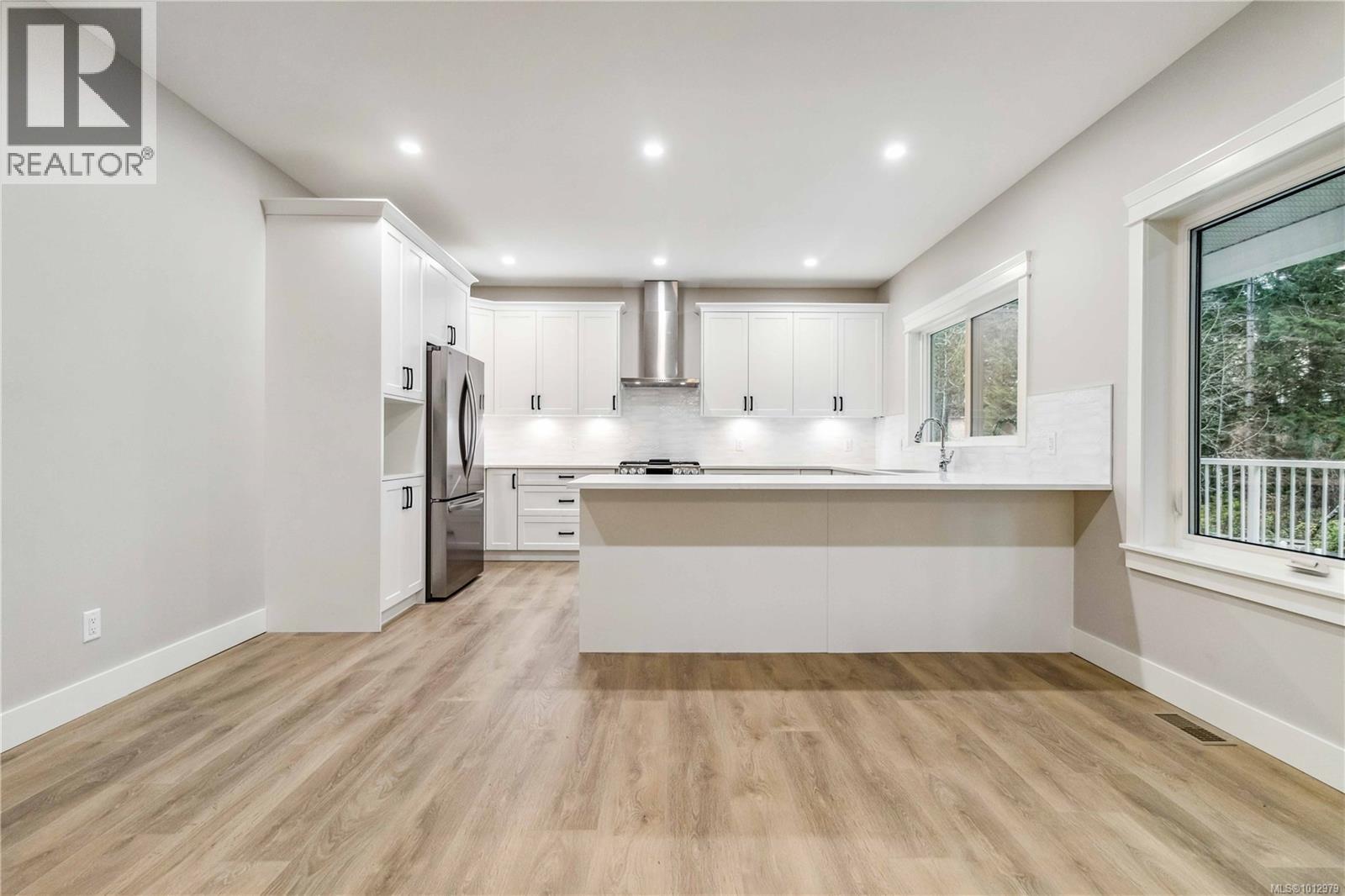  6927 Ridgecrest Road, Sooke