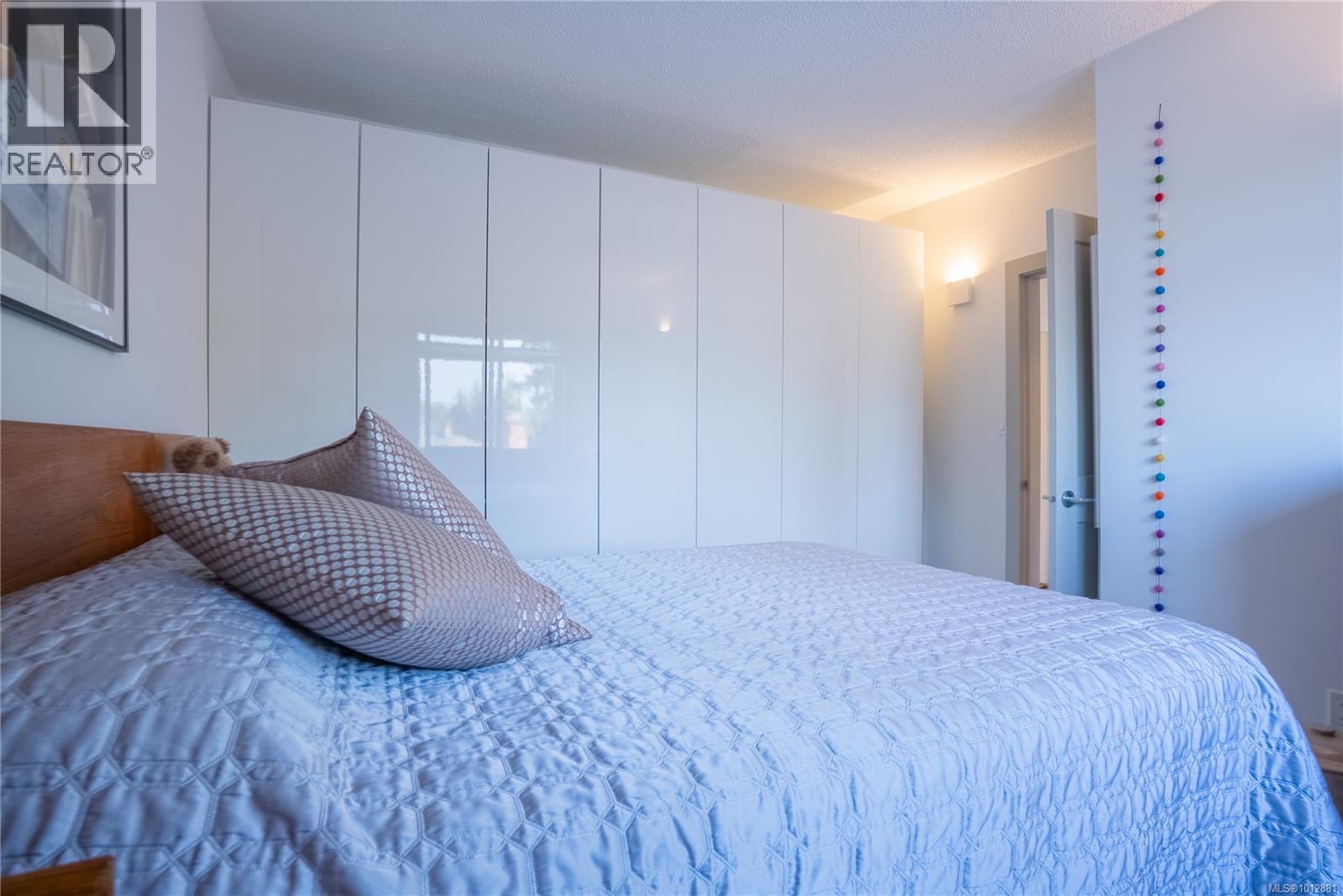 1376 Craigflower Rd, Esquimalt