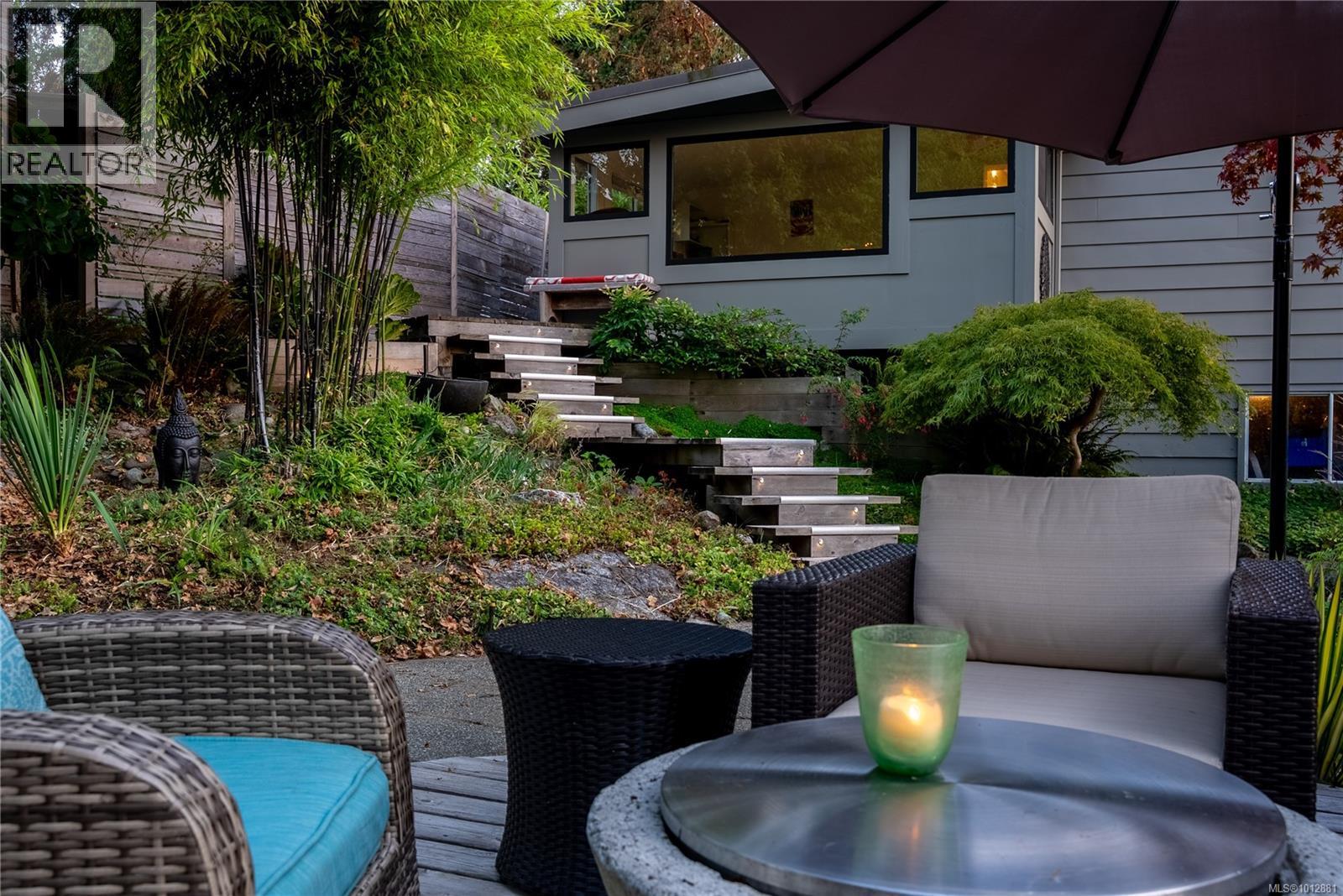 1376 Craigflower Rd, Esquimalt