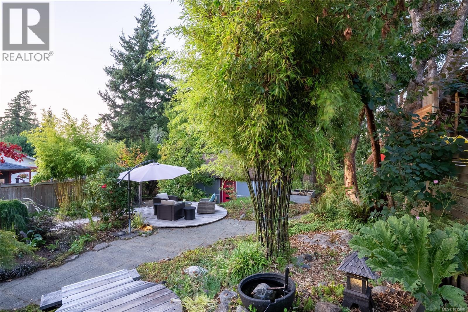 1376 Craigflower Rd, Esquimalt