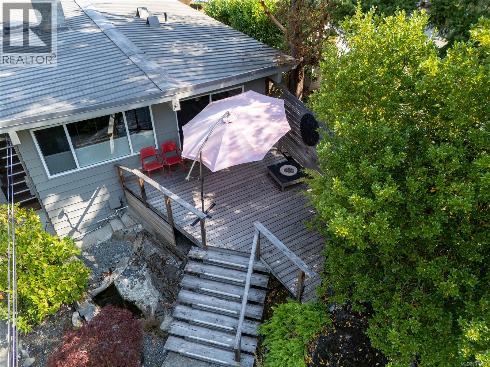 1376 Craigflower Rd, Esquimalt