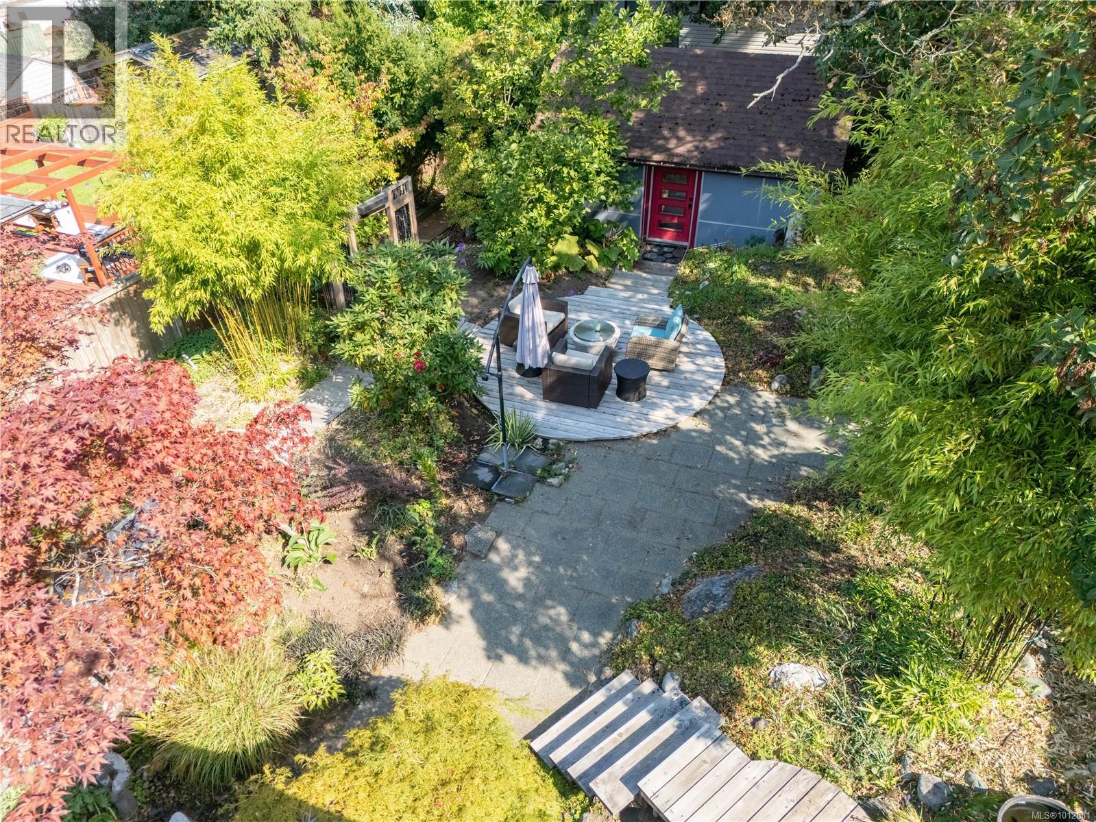 1376 Craigflower Rd, Esquimalt