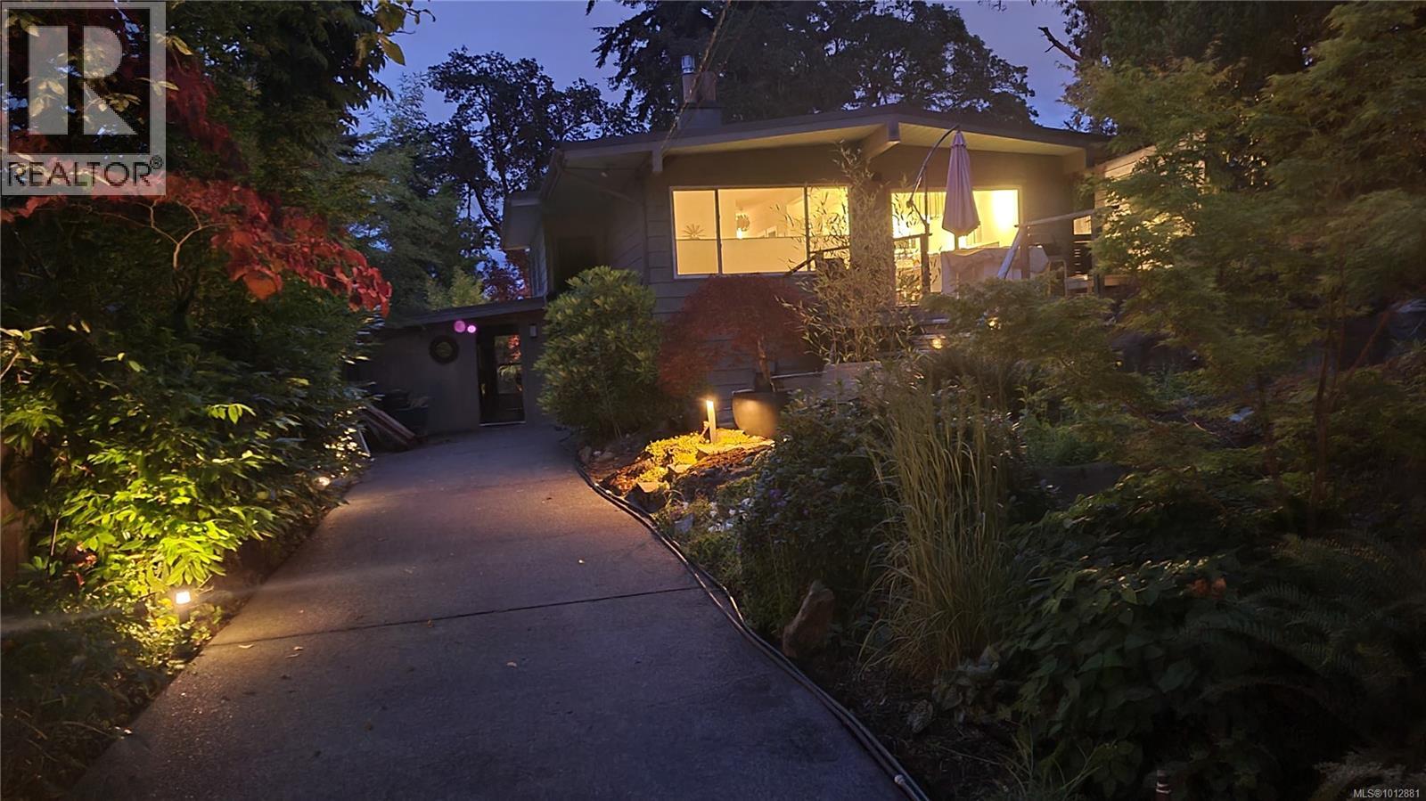 1376 Craigflower Rd, Esquimalt