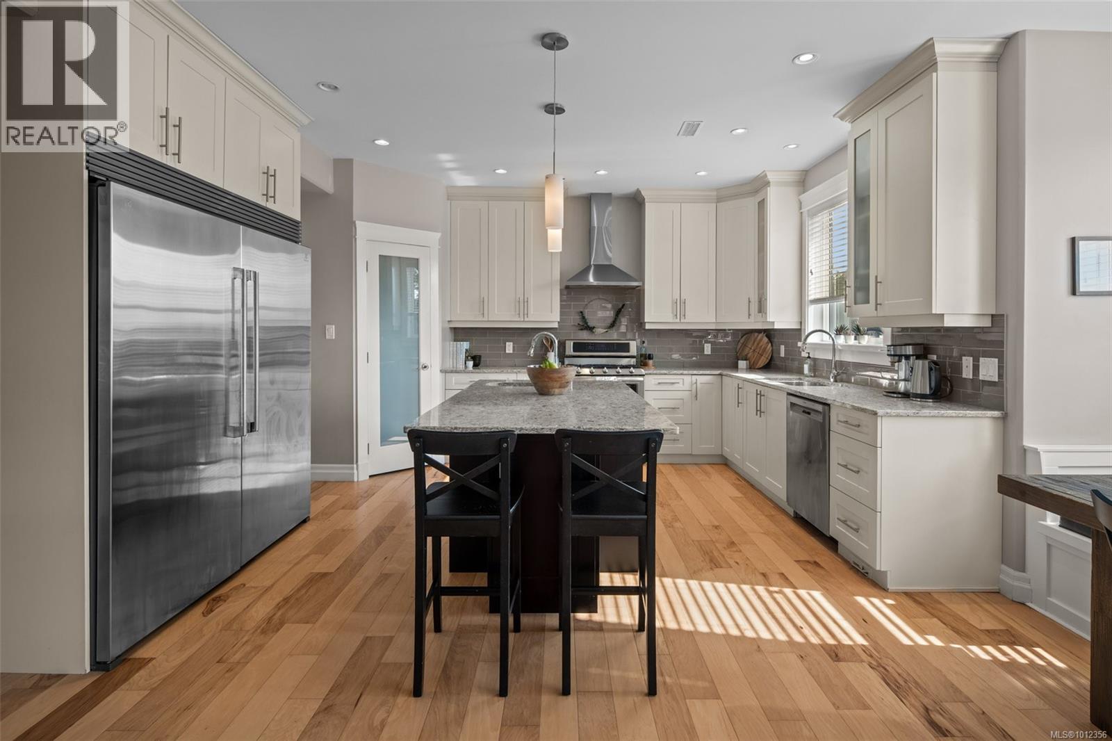 Photo 11 of 770 Egret Close, Langford BC