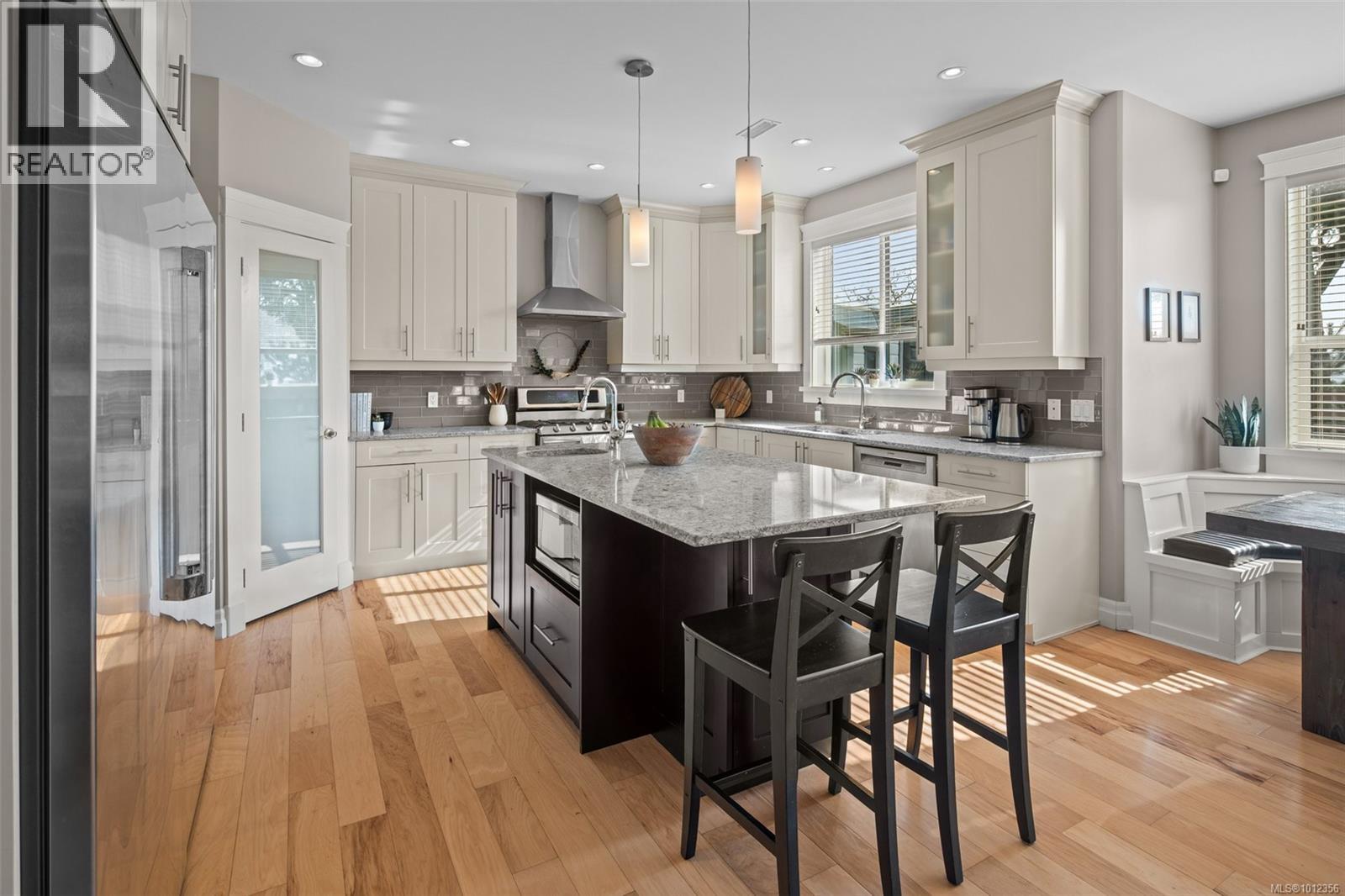Photo 12 of 770 Egret Close, Langford BC