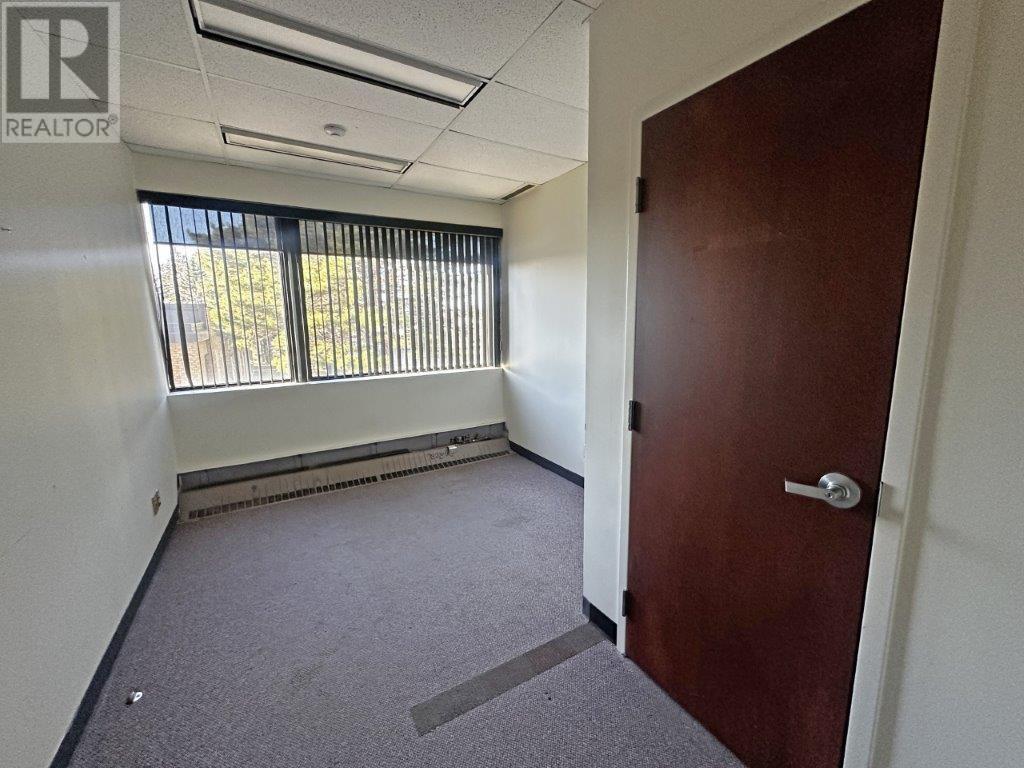 Photo 41 of 1805 Arthur Street Second Floor, Thunder Bay ON