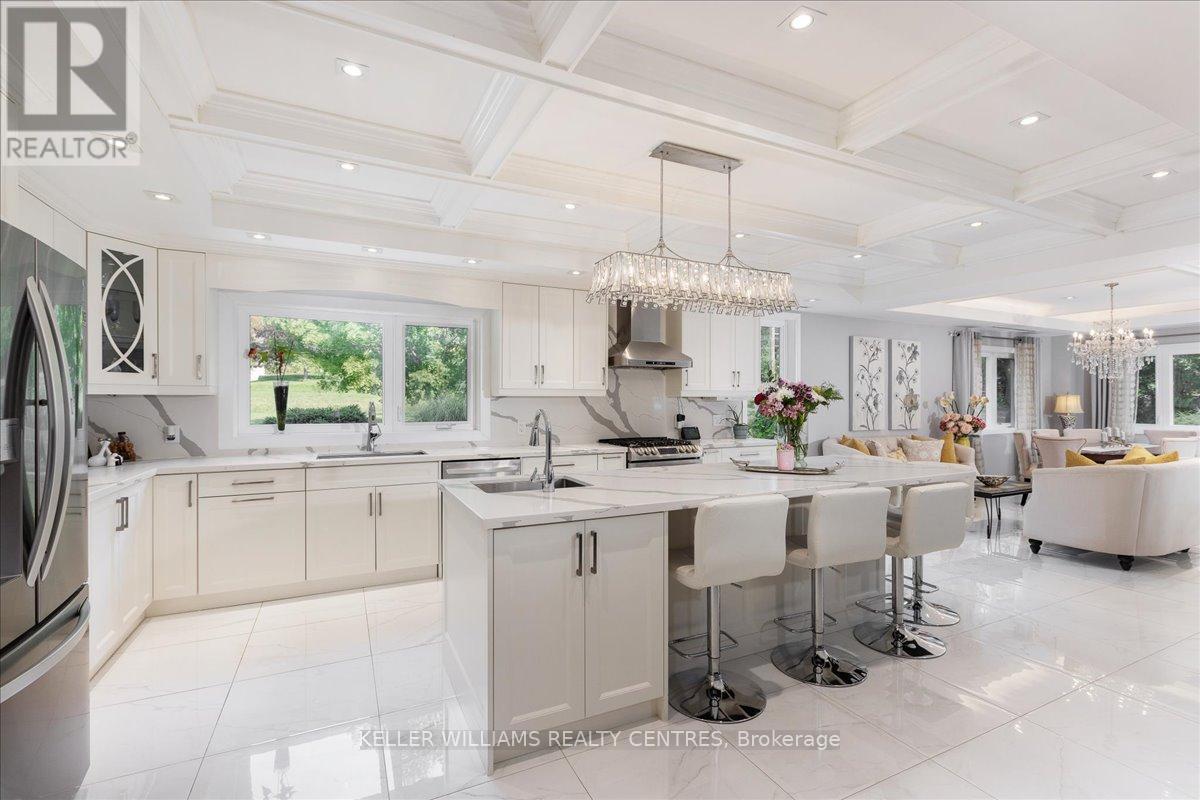 Photo 11 of 181 Bowling Green Road, Georgina ON