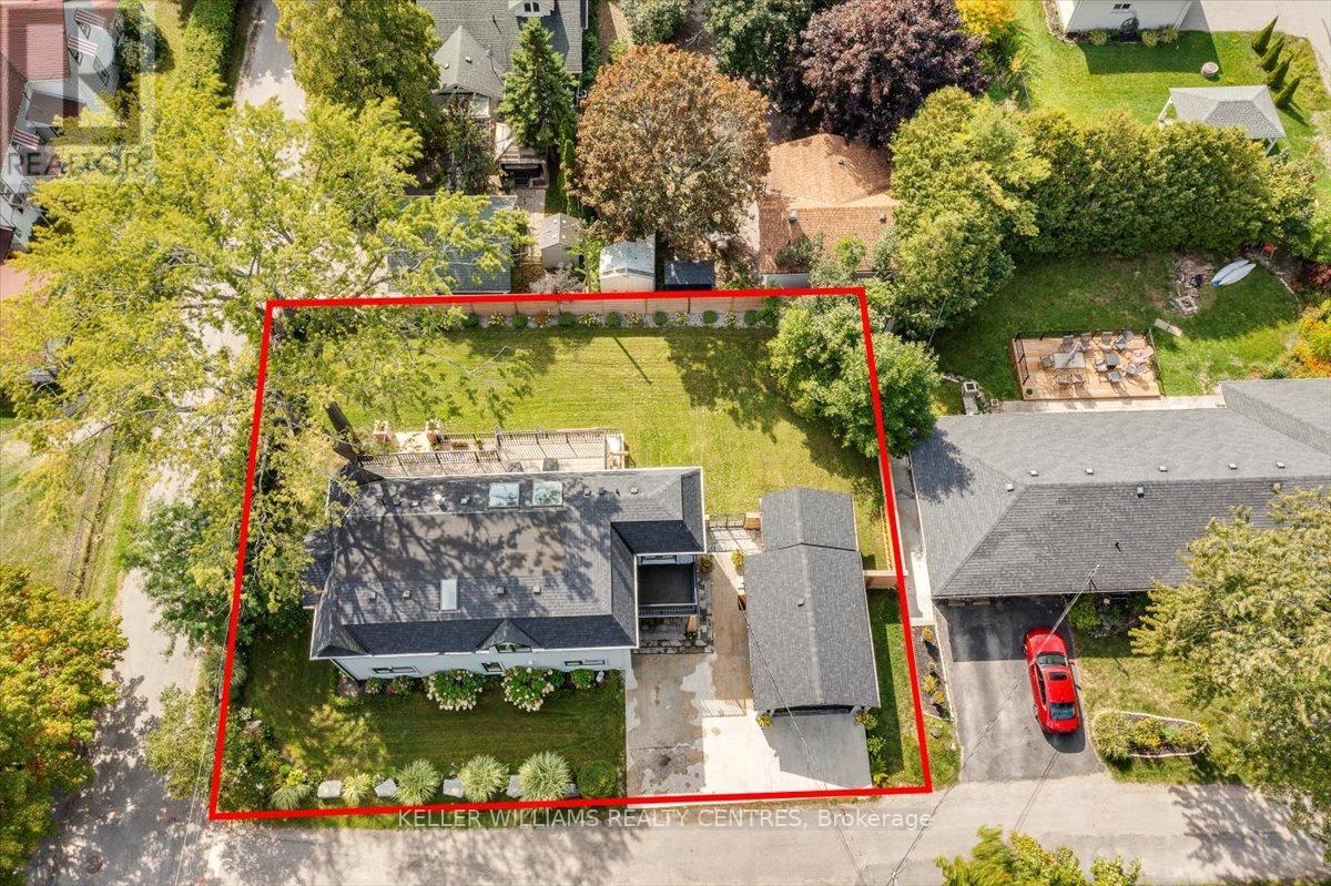 Photo 4 of 181 Bowling Green Road, Georgina ON