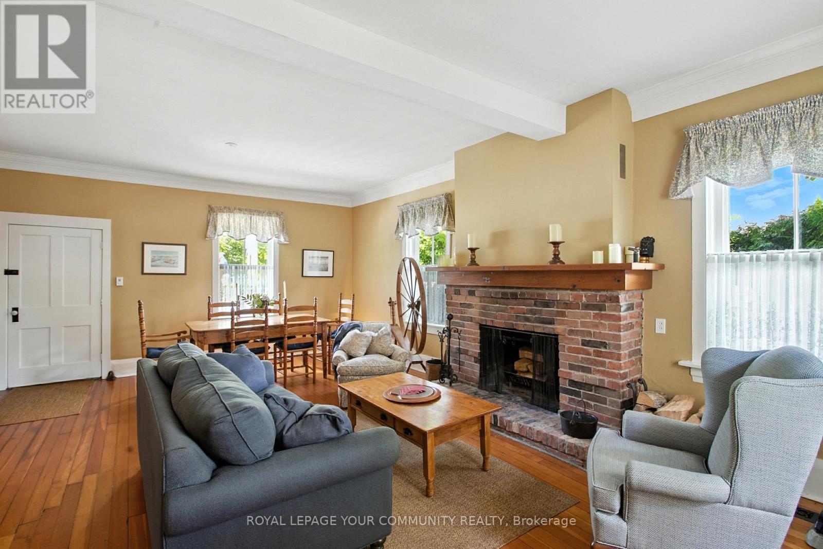 Photo 12 of 39 Colborne Street, Markham ON