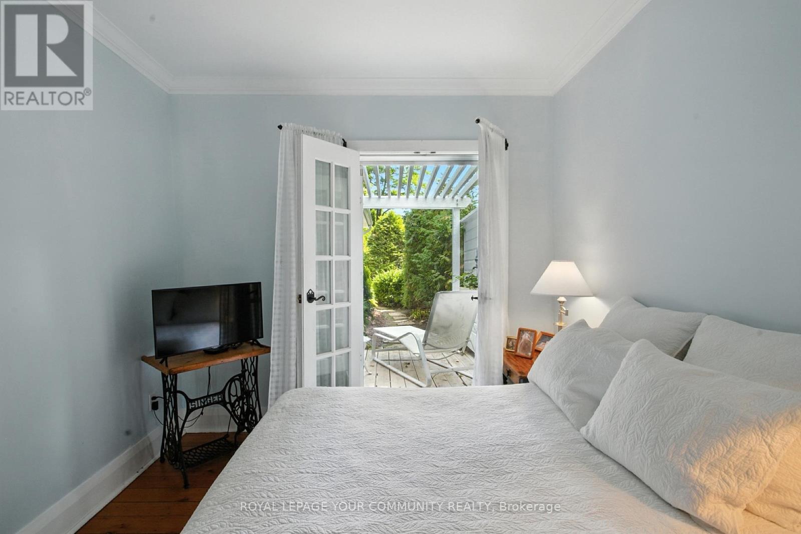 Photo 21 of 39 Colborne Street, Markham ON