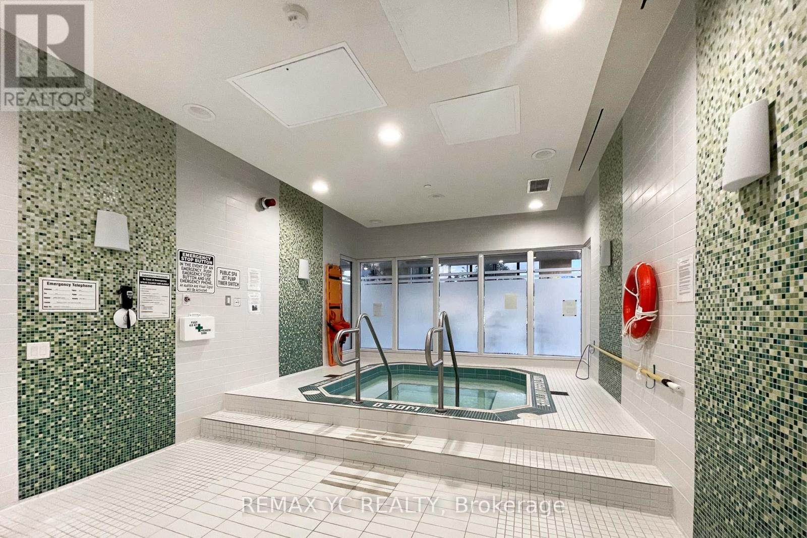 Photo 16 of 528 7900 Bathurst Street, Vaughan ON