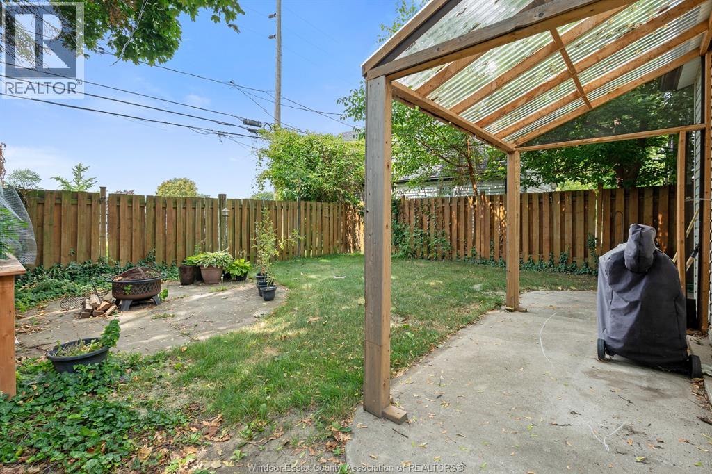Photo 31 of 1409 Marentette Avenue, Windsor ON