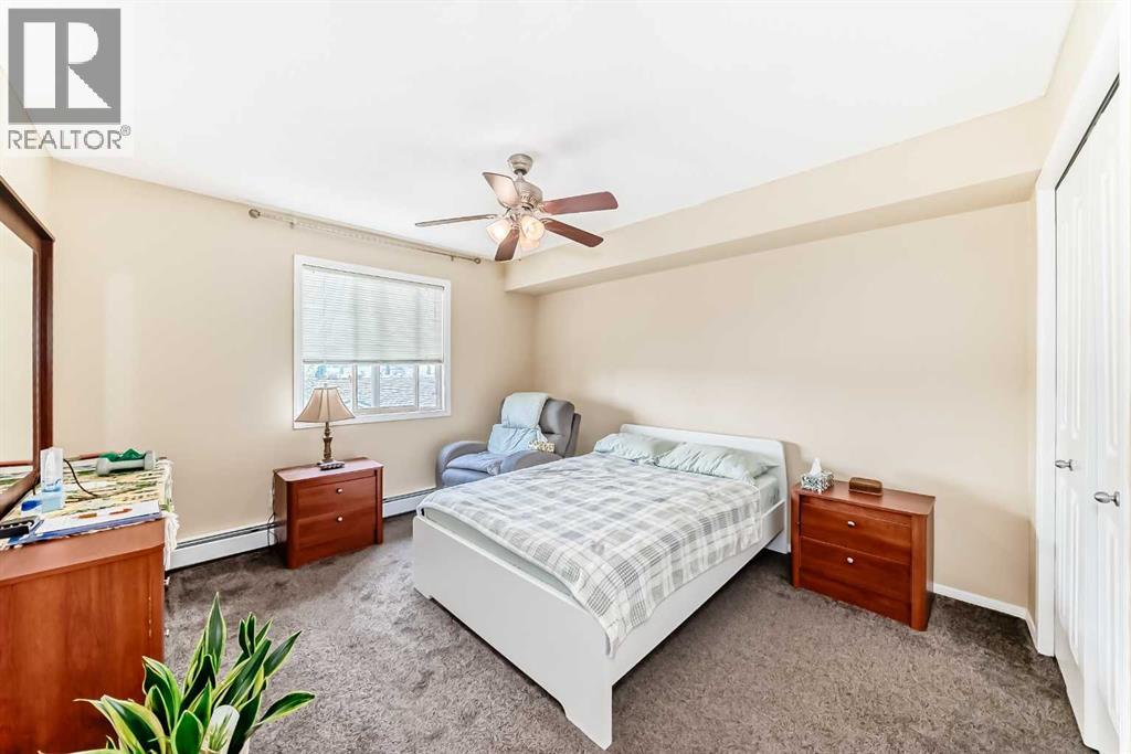Photo 13 of 4314 16969 24 Street Sw, Calgary AB