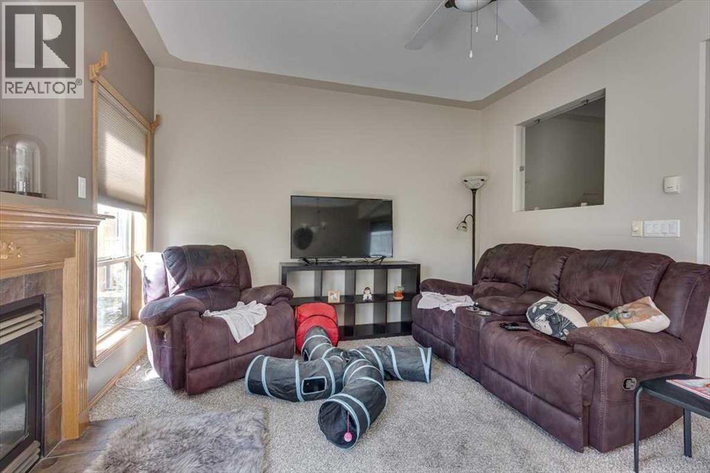Photo 12 of 301 Addington Drive, Red Deer AB