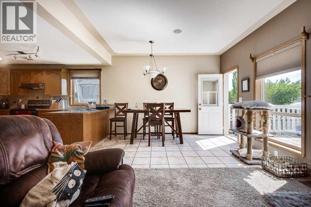 Photo 15 of 301 Addington Drive, Red Deer AB
