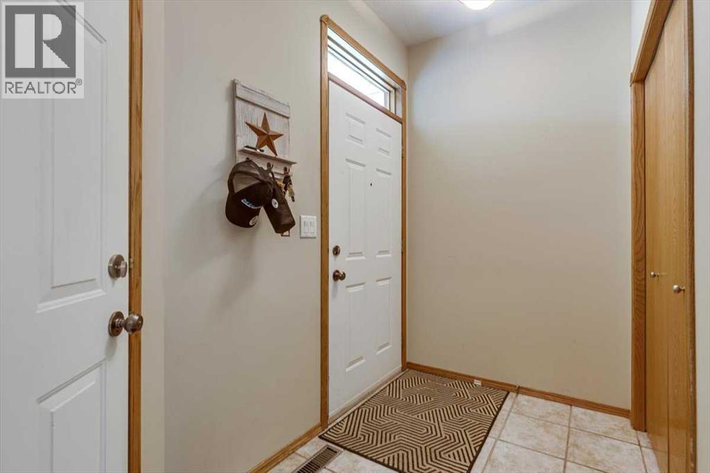 Photo 5 of 301 Addington Drive, Red Deer AB