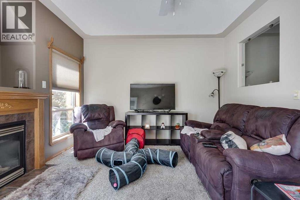 Photo 13 of 301 Addington Drive, Red Deer AB