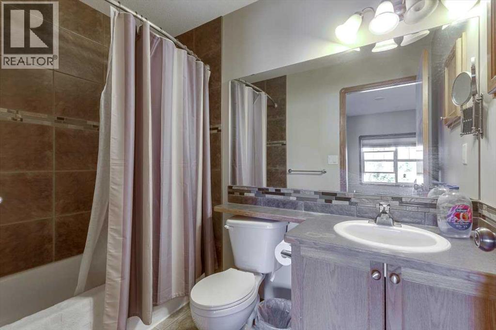Photo 21 of 301 Addington Drive, Red Deer AB