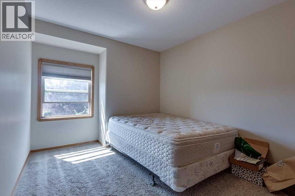 Photo 22 of 301 Addington Drive, Red Deer AB