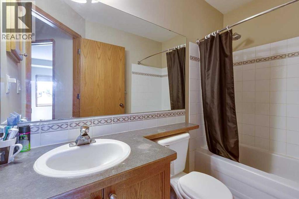 Photo 28 of 301 Addington Drive, Red Deer AB