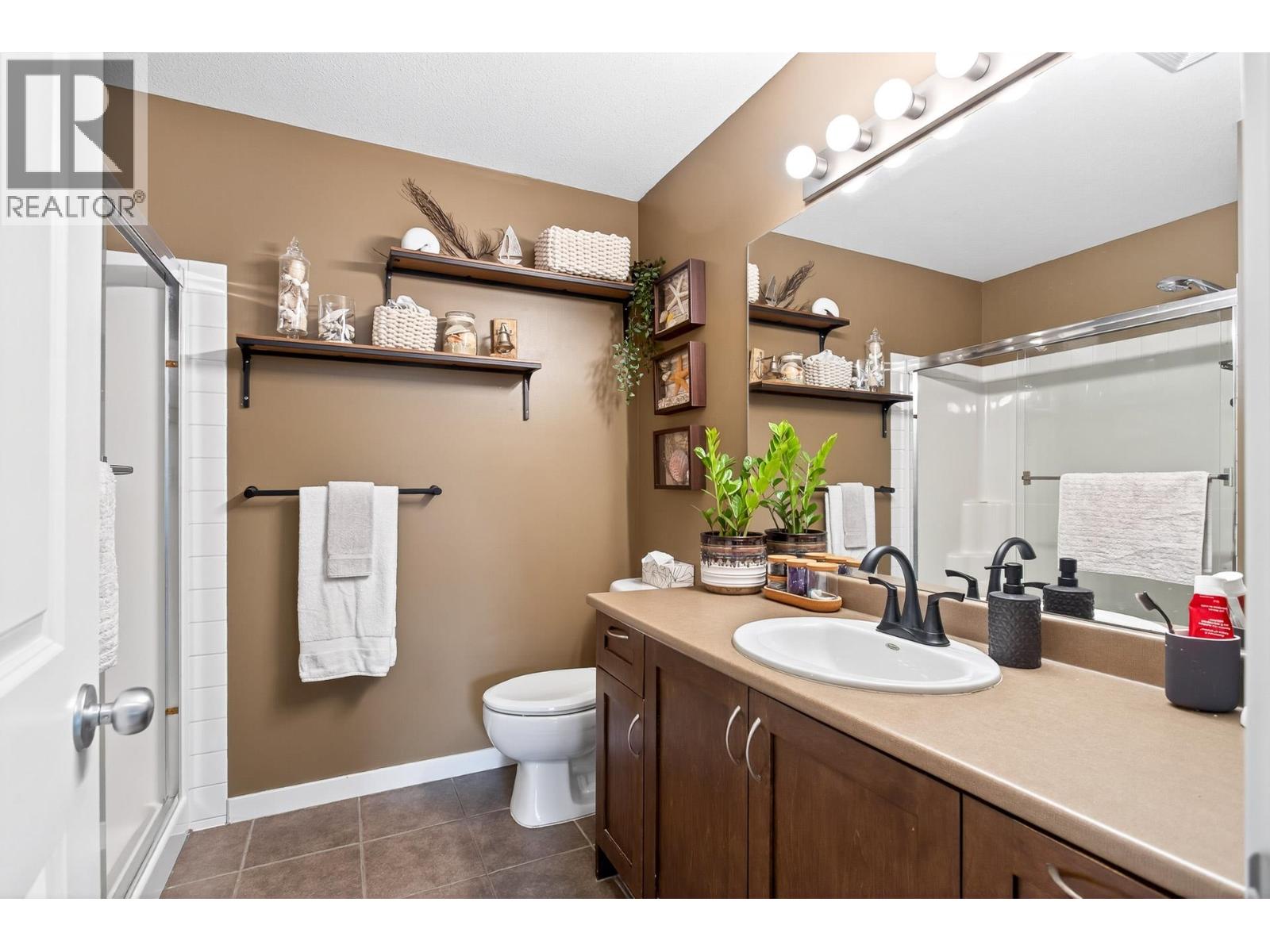 Photo 18 of 207 2336 Whyte Avenue, Port Coquitlam BC